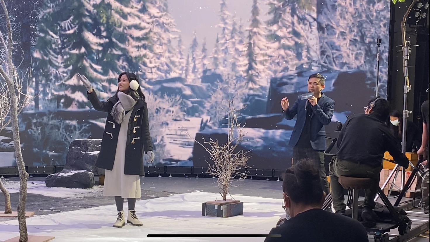 友達以ALED先進顯屏技術，與金馬獎視覺特效團隊「再現影像」攜手合作打造LED虛擬攝影棚，提供沉浸式表演體驗，並精簡拍攝成本與時間