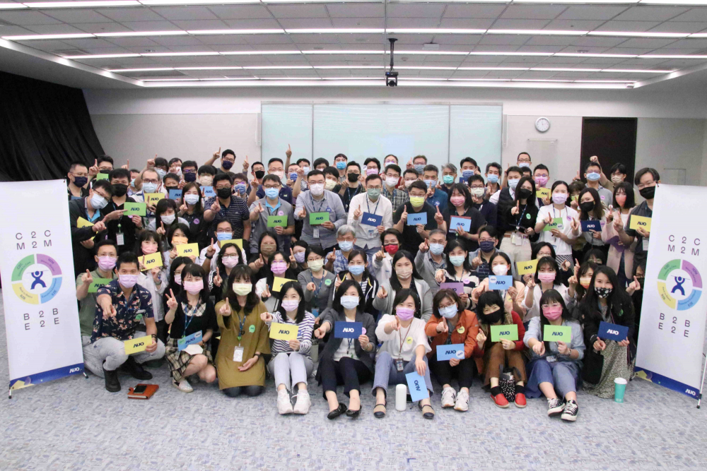 友達提供全球及集團輪調機會，支持同仁持續進修學習，致力為專業人才打造友善多元的職場環境