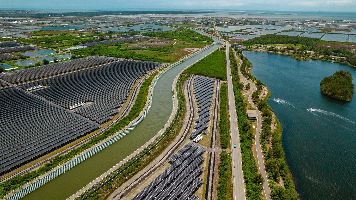 JNTY江南能源事业提供智慧能源管理、太阳能监控管理、全方位电厂建置及运维解决方案，并拥有管理超过6000案场的经验