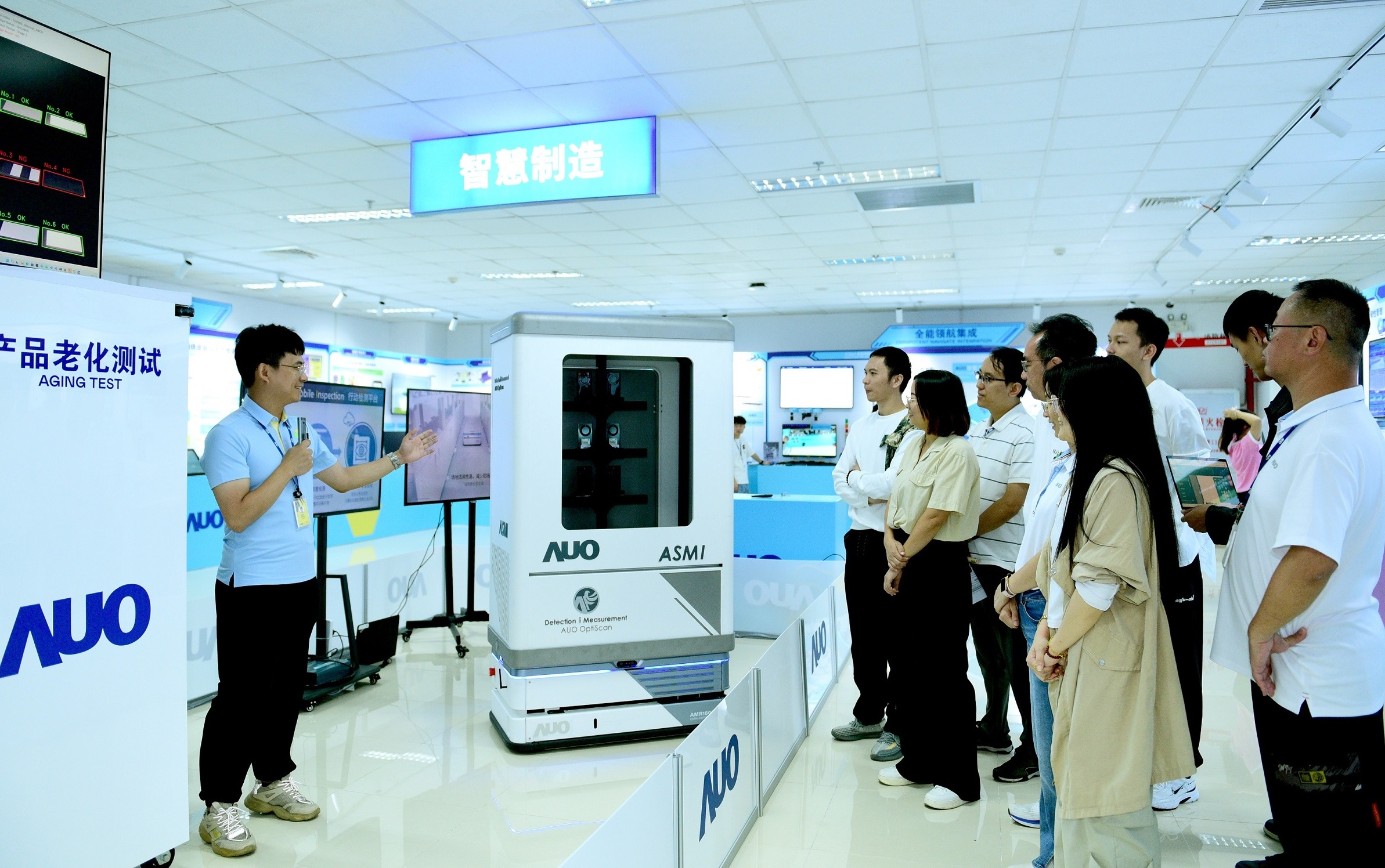 JNTY江南厦门将5G+ABC技术串联生产管理全流程，打通研发、采购、生管、制程、设备、质量等产品全生命周期制造流程，完成数字化设计、智慧供应链、智能座舱、全流程设备管理、数据驱动优化、智慧在线检测、智慧品管等自适应生产模式升级