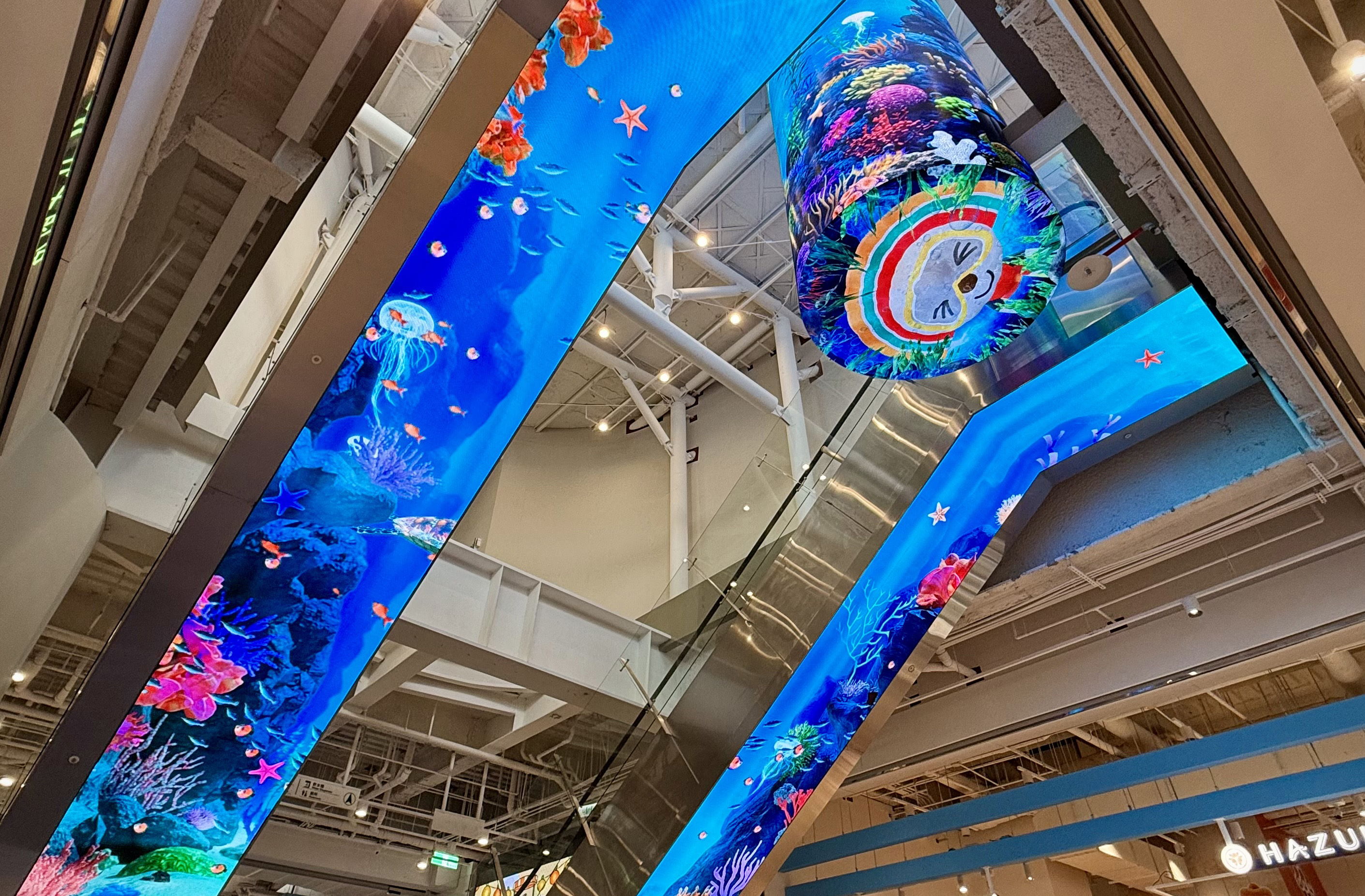 達擎與傑可達整合先進顯示技術與軟硬體應用服務，提供一系列大型LED顯示解決方案，為全新改裝開幕的「清水服務區」佈局嶄新視覺體驗。